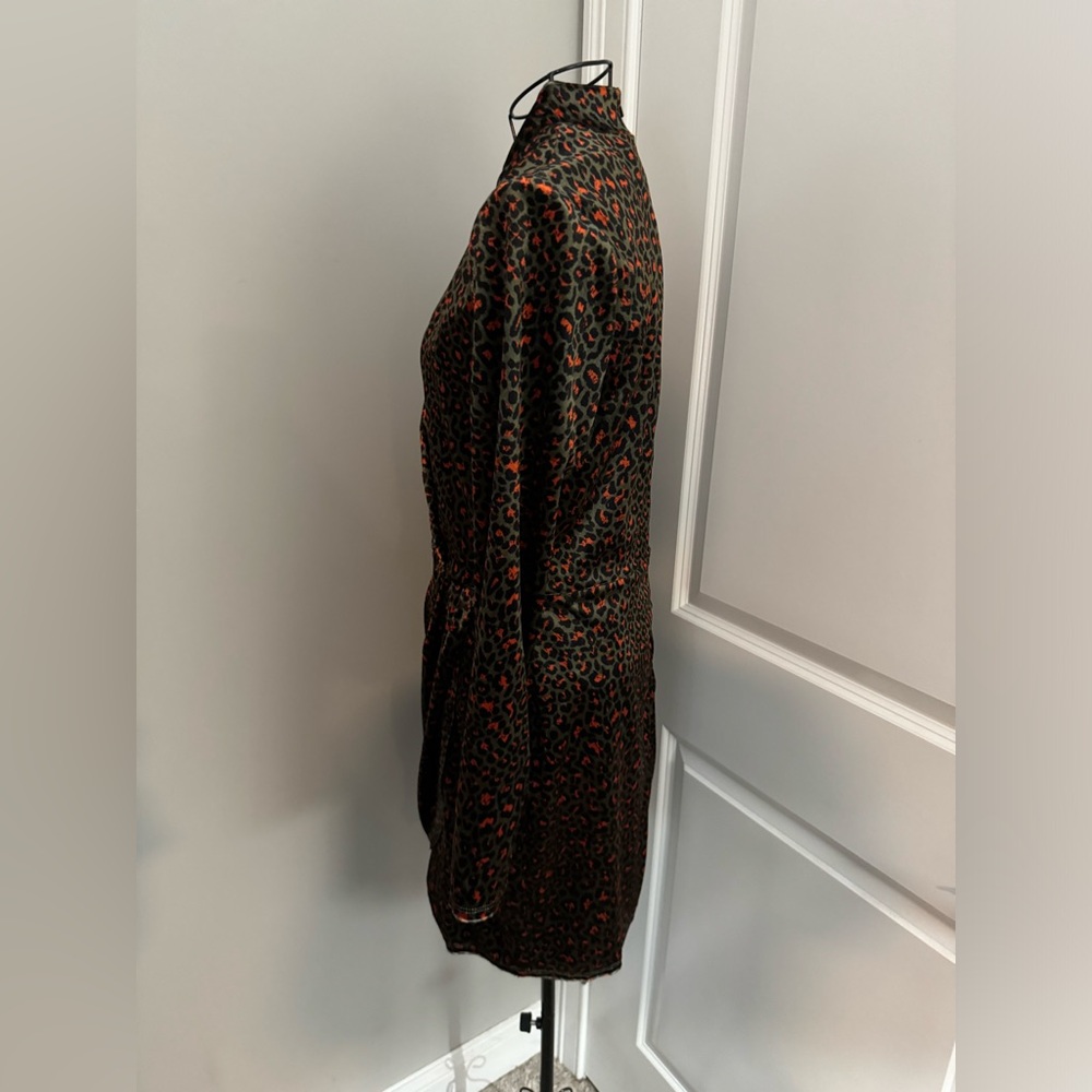 NWOT Black Halo Leopard Print Long Sleeve Dress in Olive Feline Size 8 - Picture 5 of 7